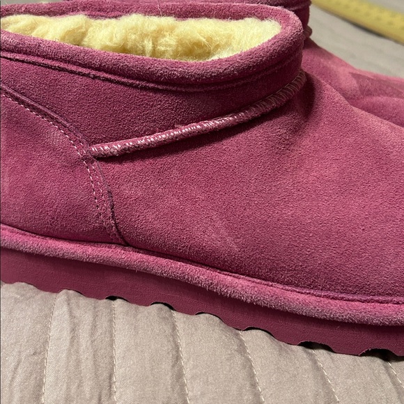 Bearpaw Light purple-pinkish Shorty Suede Boots - Picture 6 of 6